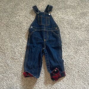Super cute Carters Bib overalls